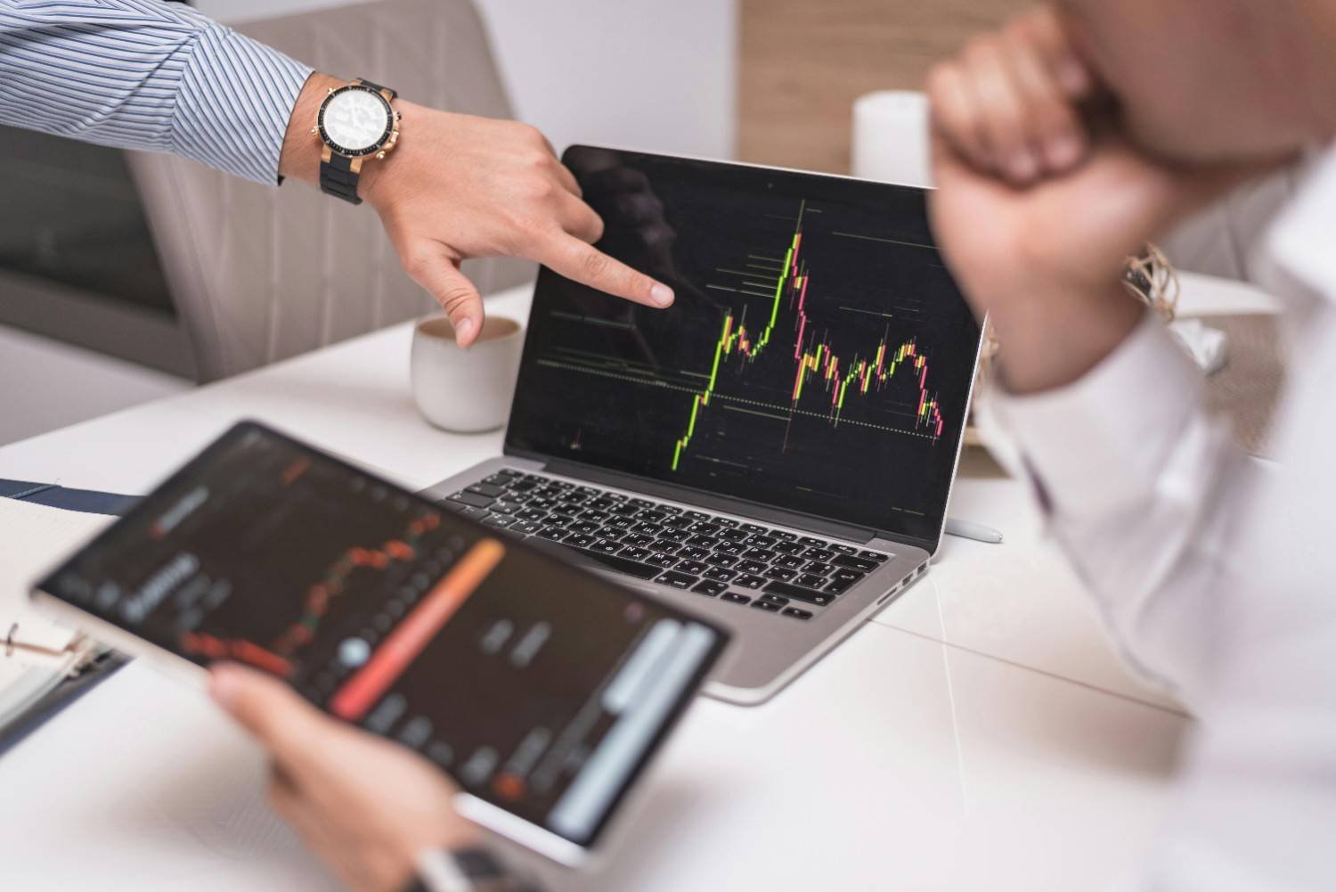 10 Smart Investment Ideas You Can Start With Little Money